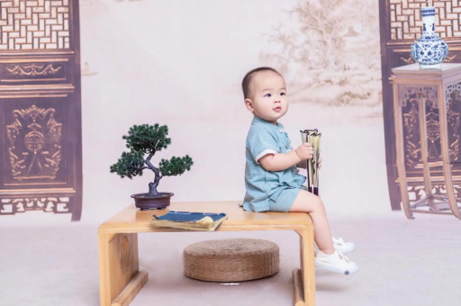 聊城宝宝汗毛重怎么办
